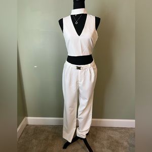 Super cute 2 piece pants suit
